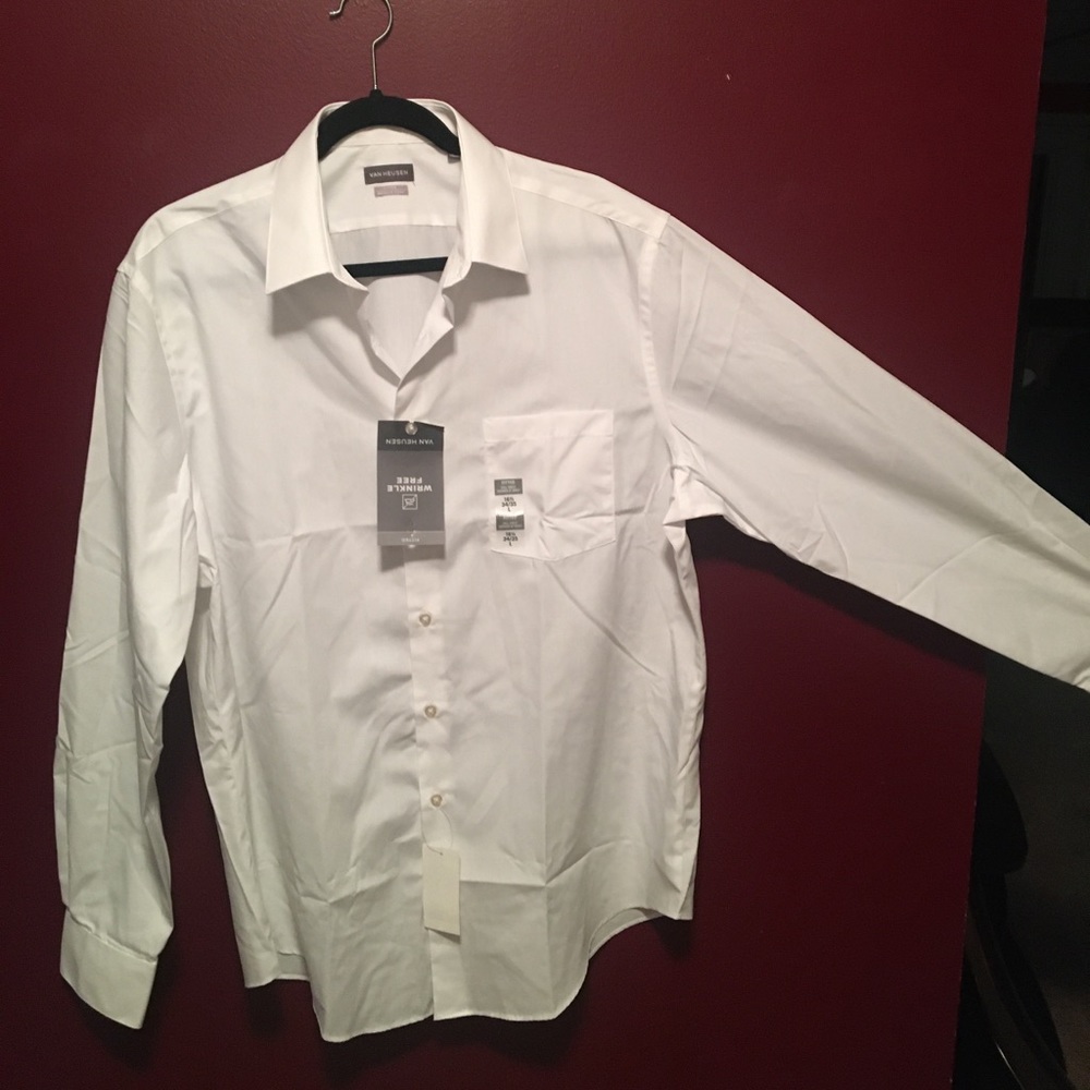 Men’s Fitted long sleeve dress shirt